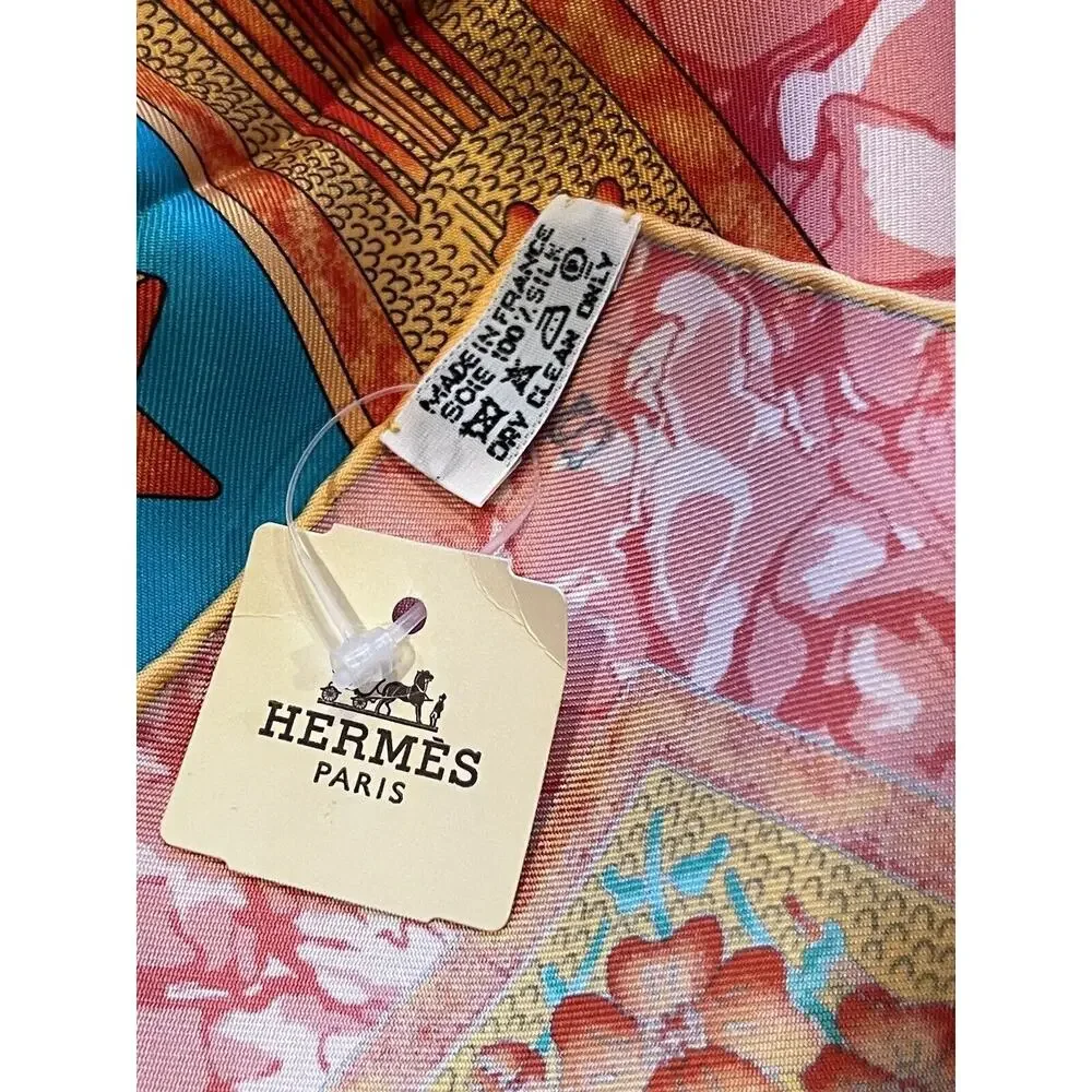 Hermès Gloria Soli Scarf 100% Silk 35.5”x35.5” NEW NWT Sun Old Money Luxury